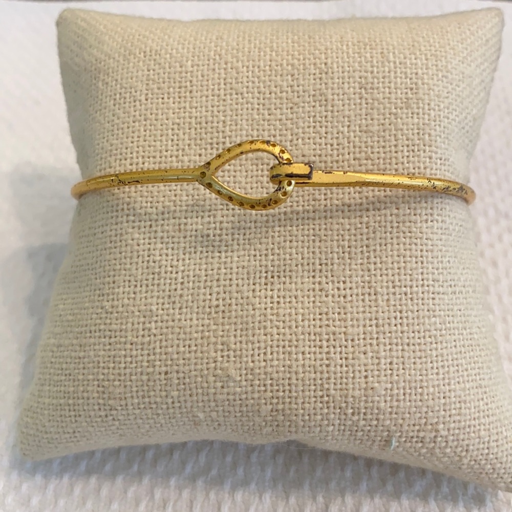 Stella&Dot Gold Vintage Charm Bangle Bracelet Retired Sample